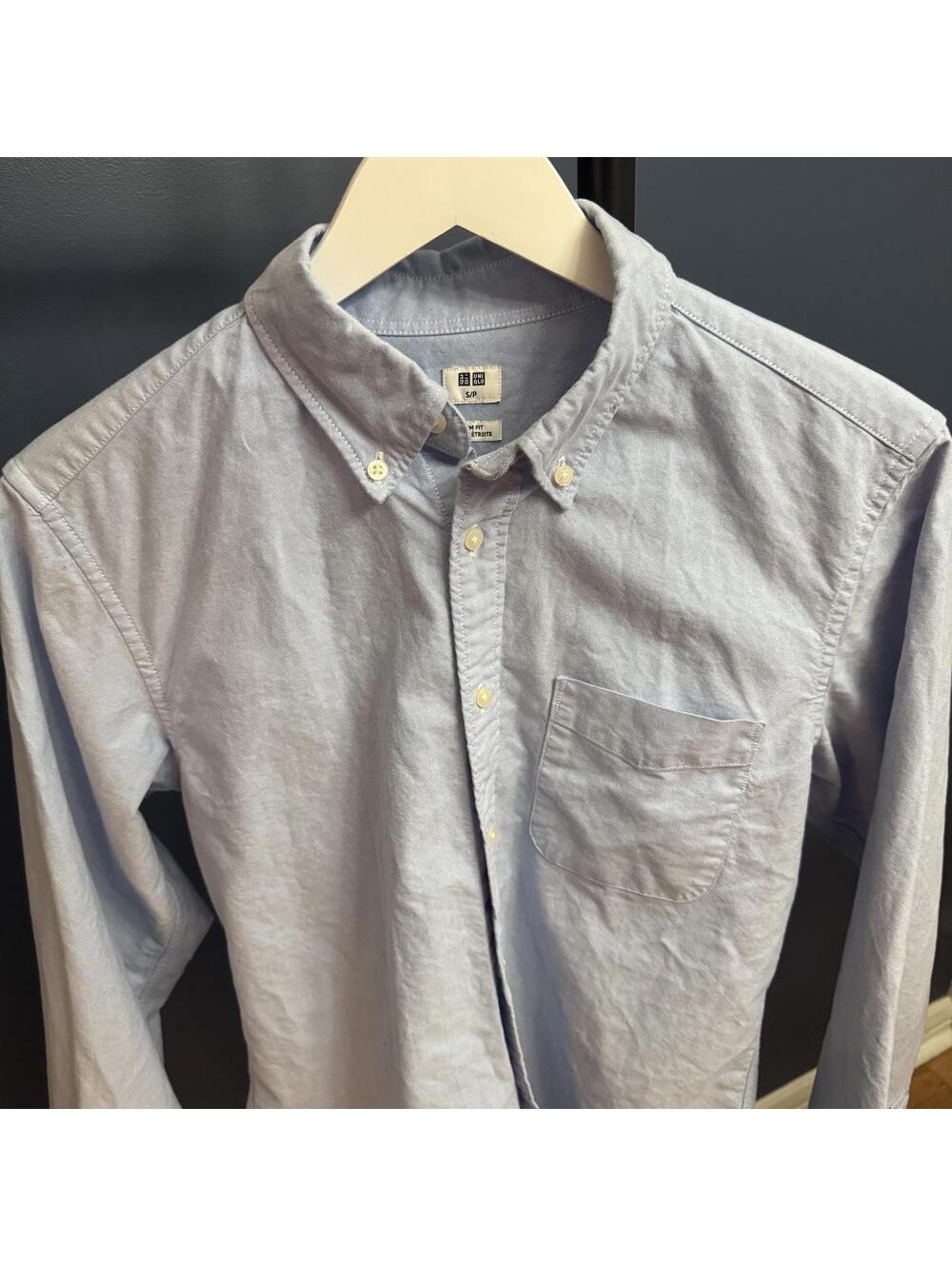 Uniqlo, Light Blue, Mens Button Down Chambray Style Shirt, Small
